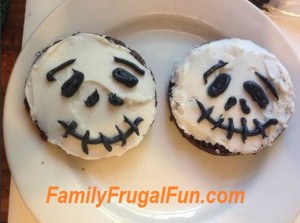 Easy Halloween dessert Recipe Frankenweenie cupcakes