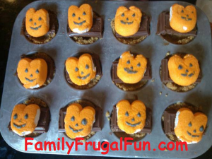 Halloween S'mores Smores Cupcakes Easy Halloween Dessert Recipes
