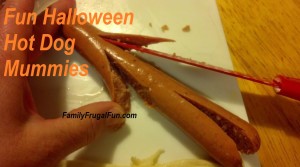 How to Make a Halloween Hot Dog Mummy